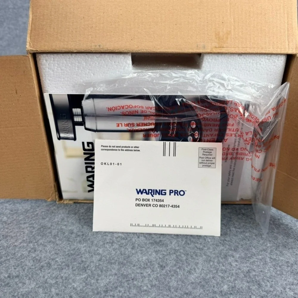 Waring Pro Professional Electric Martini Maker 20 oz Cocktail Shaker New in Box